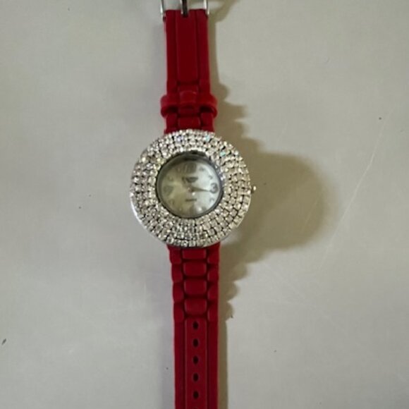 FICARO COUTURE Dark Red Silicone Band White Mother Of Pearl Dial Crystal - Picture 2 of 8